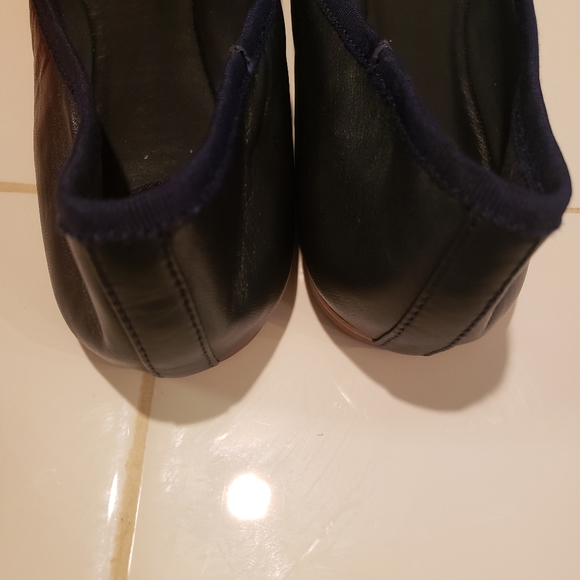 Tory Burch Chelsea Ballet Flats - Picture 8 of 9